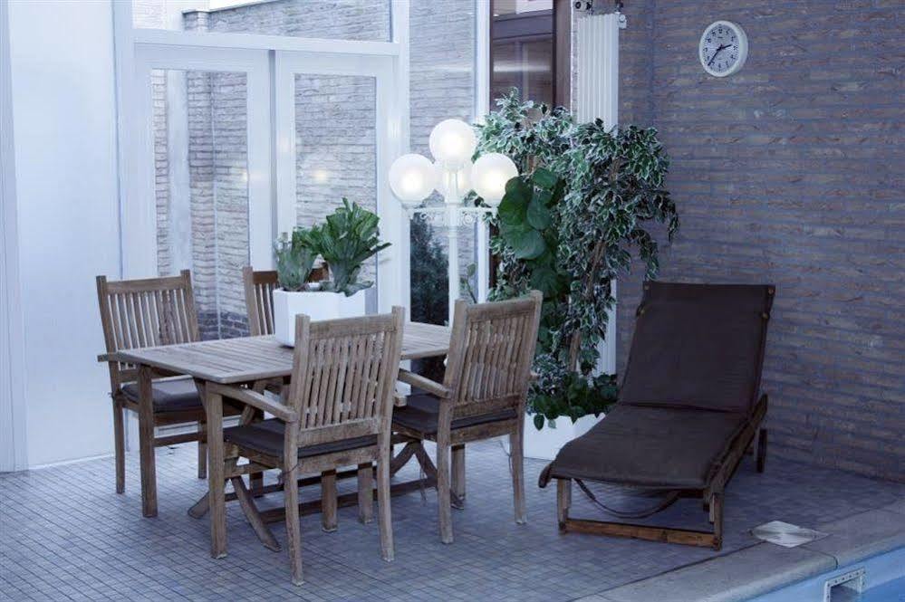 Hotel & Appartementen Royal Sas van Gent Exterior photo